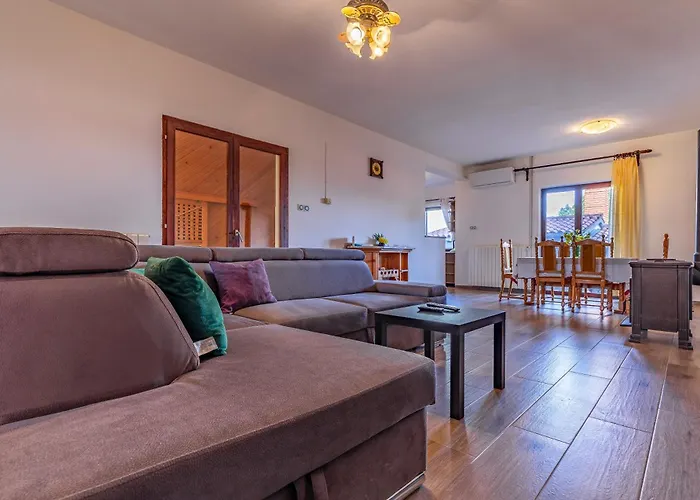 דירה Ruby פולה