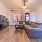 Ruby Apartamento Pula