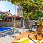 Ruby Apartamento Pula