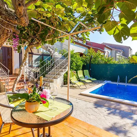 Ruby Apartamento Pula