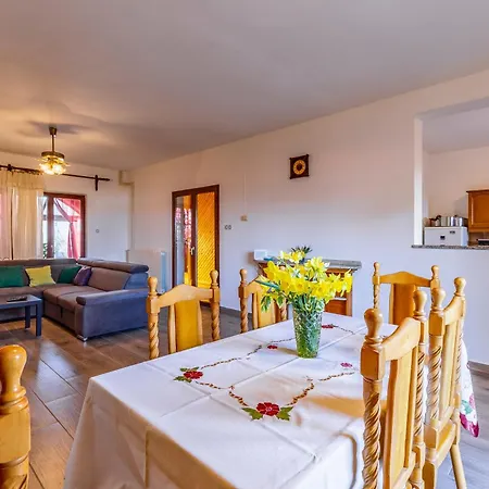 Ruby Appartement Pula